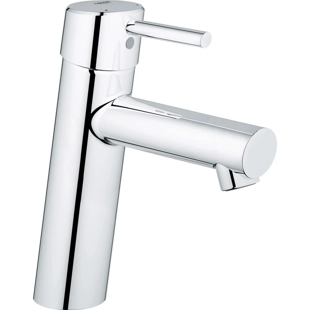 Chromowana bateria umywalkowa jednouchwytowa w widoku z przodu, Grohe