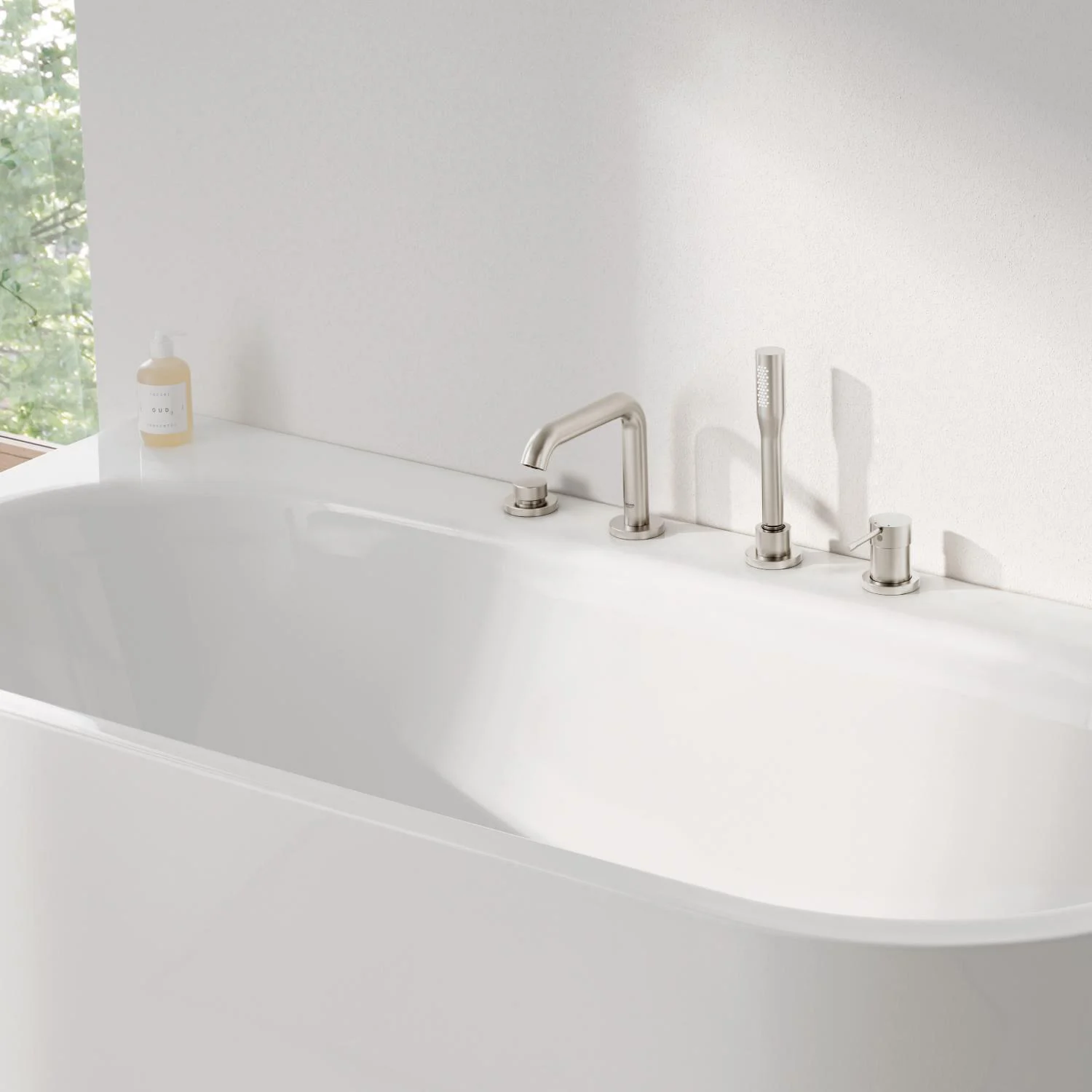 GROHE Essence Neu 4-Loch Einhand Wannenkombination Bild 2