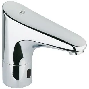 Bateria umywalkowa widok z przodu, wykończenie chromowane, Grohe
