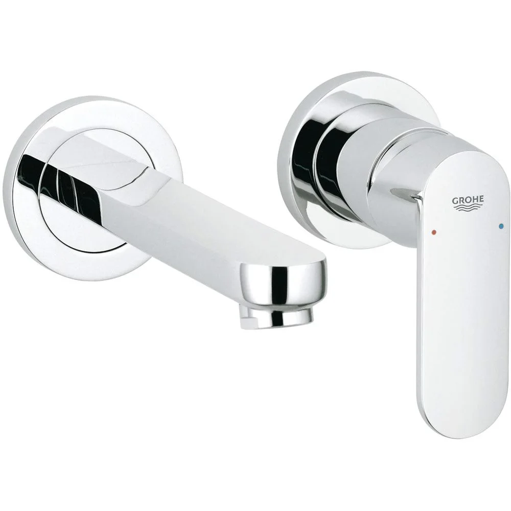 Chromowana bateria umywalkowa w widoku z przodu, Grohe