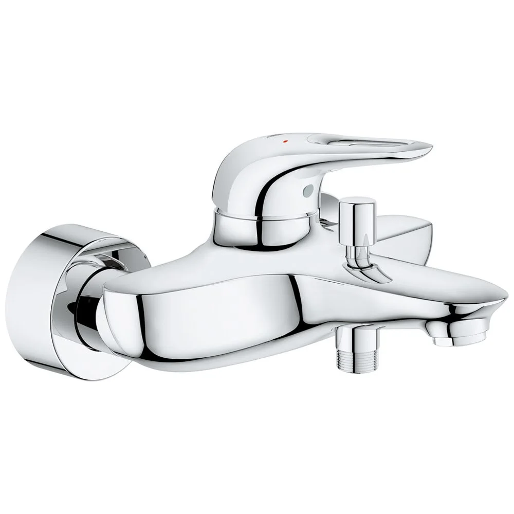 Chromowana bateria wannowa widok z boku, Grohe