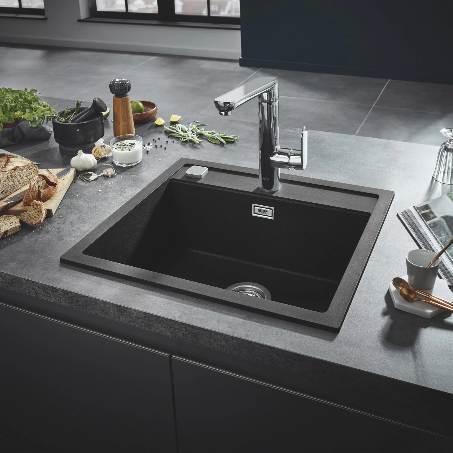 GROHE K700 Kompositspüle 56 x 51 cm Bild 3
