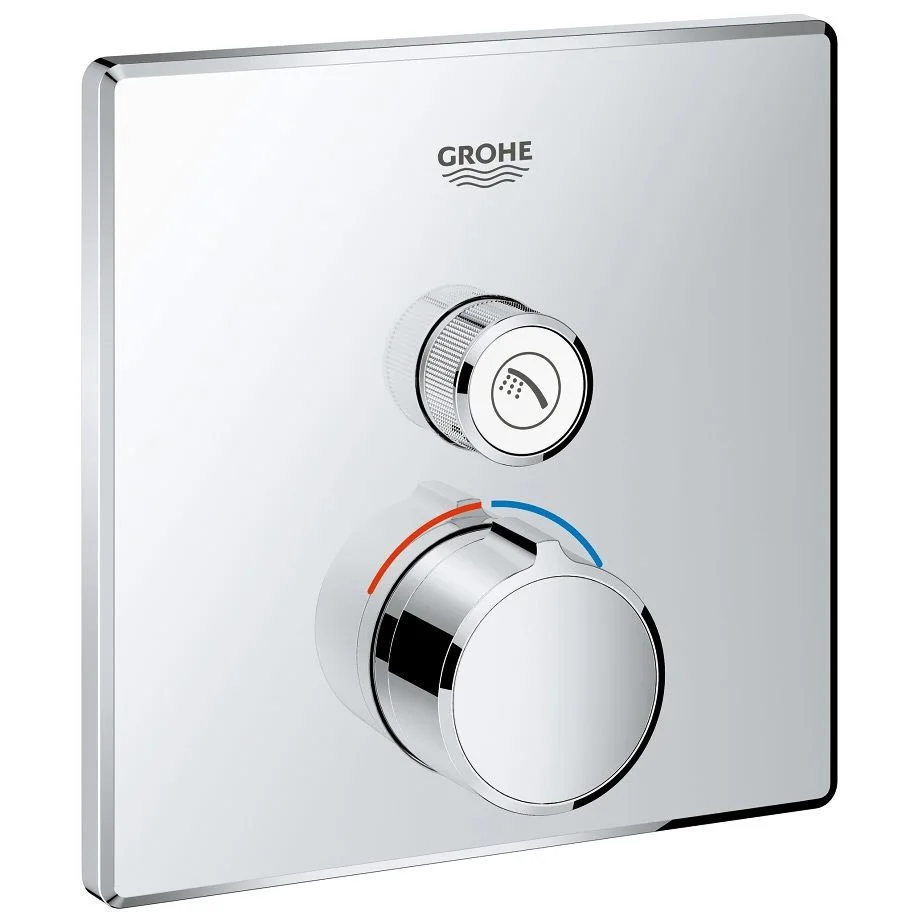 Kwadratowa chromowana armatura widok z przodu, Grohe