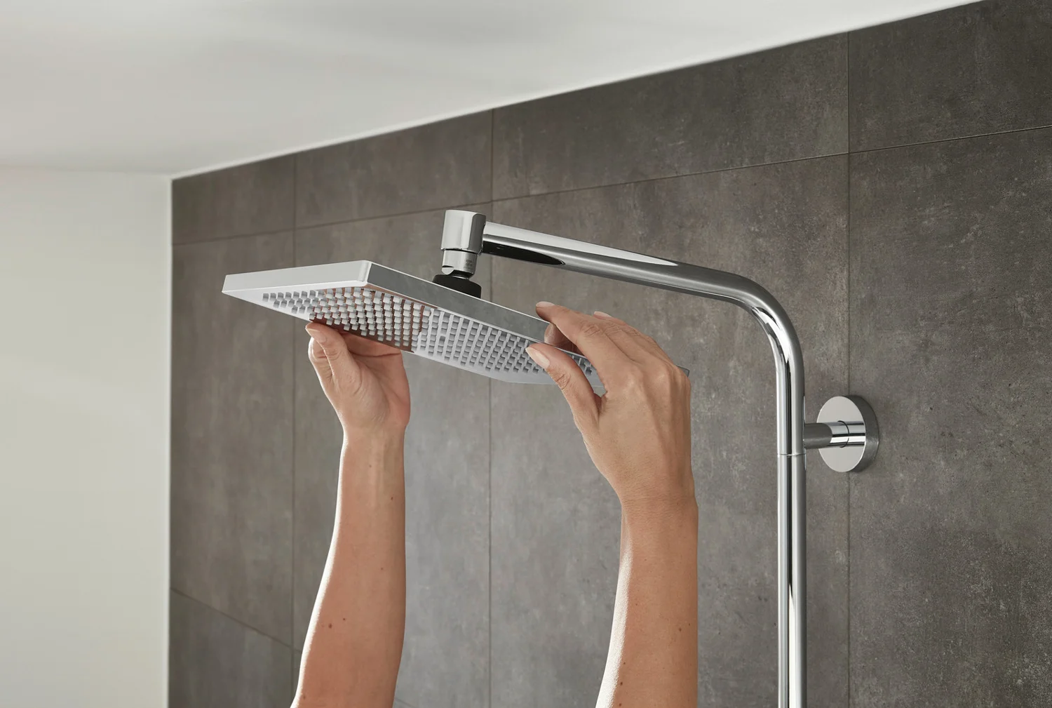 hansgrohe Crometta E 240 1jet Showerpipe Bild 7