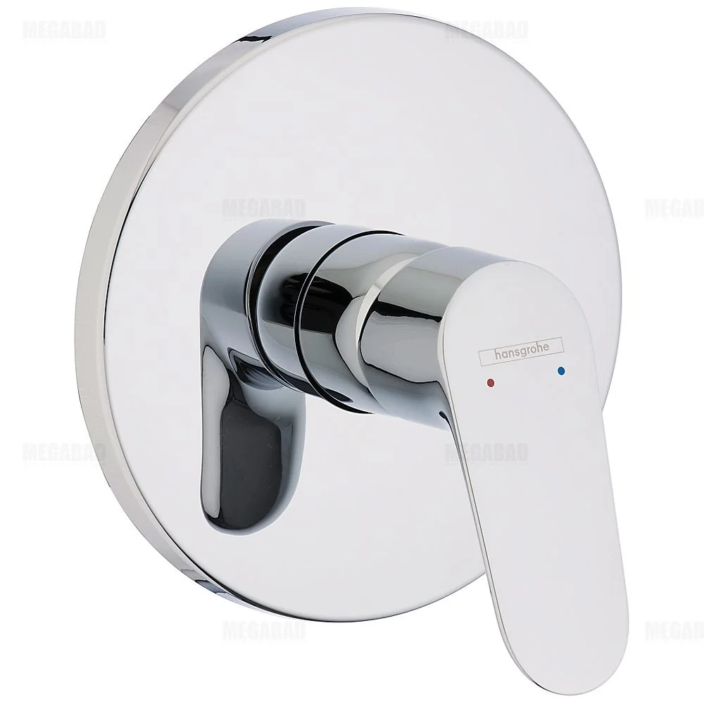 Chromowana bateria prysznicowa jednouchwytowa widok z przodu, hansgrohe