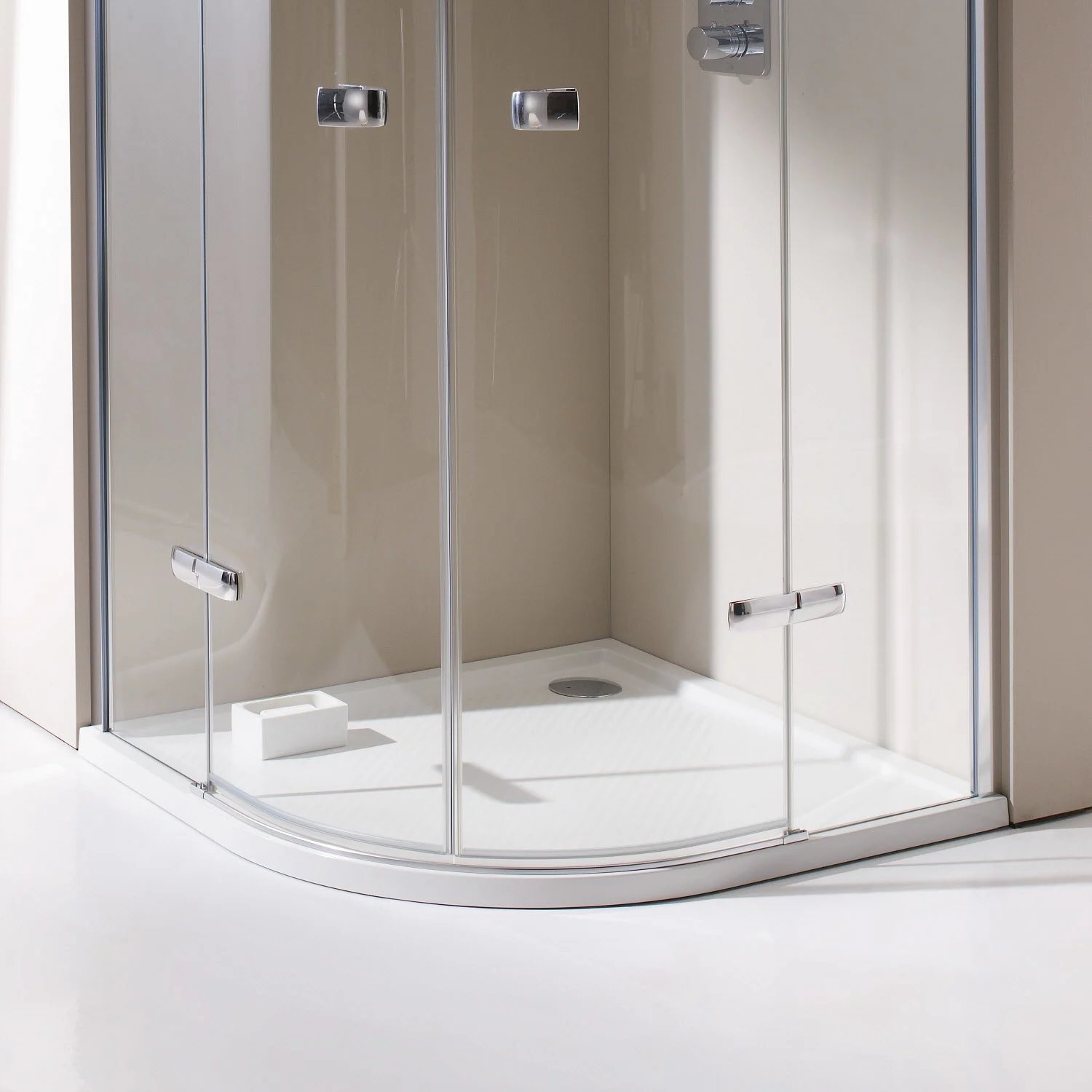 HÜPPE Purano Viertelkreisduschwanne 90 x 90 cm