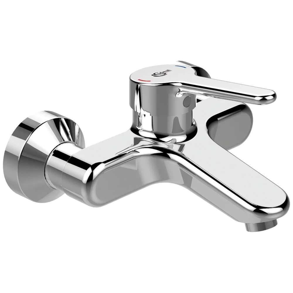 Chromowana bateria widok z boku na białym tle, Ideal Standard