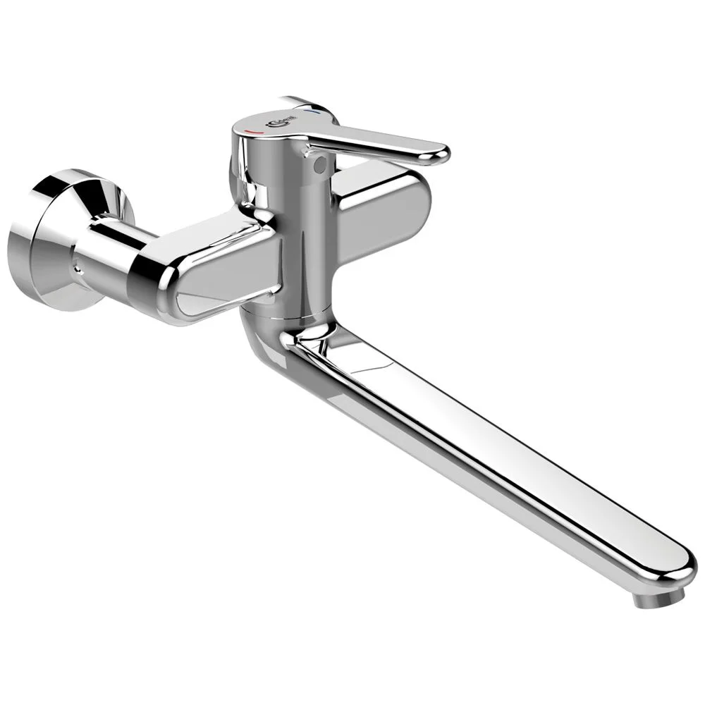 Chromowana bateria widok z boku na białym tle, Ideal Standard