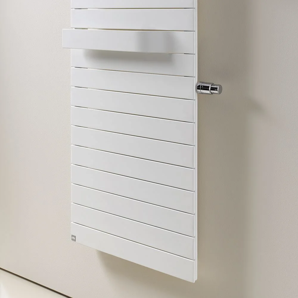 Kermi Tabeo-V Badheizkörper 60 x 10,1 x 143,7 cm Thermostatkopf seitlich rechts Bild 3