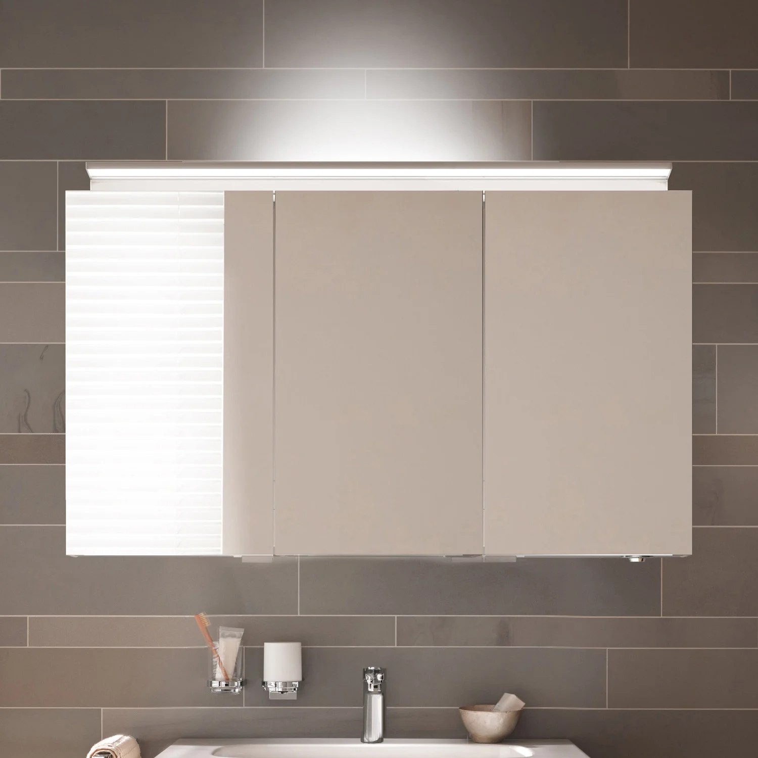Keuco Royal L1 Spiegelschrank 130 cm Bild 9