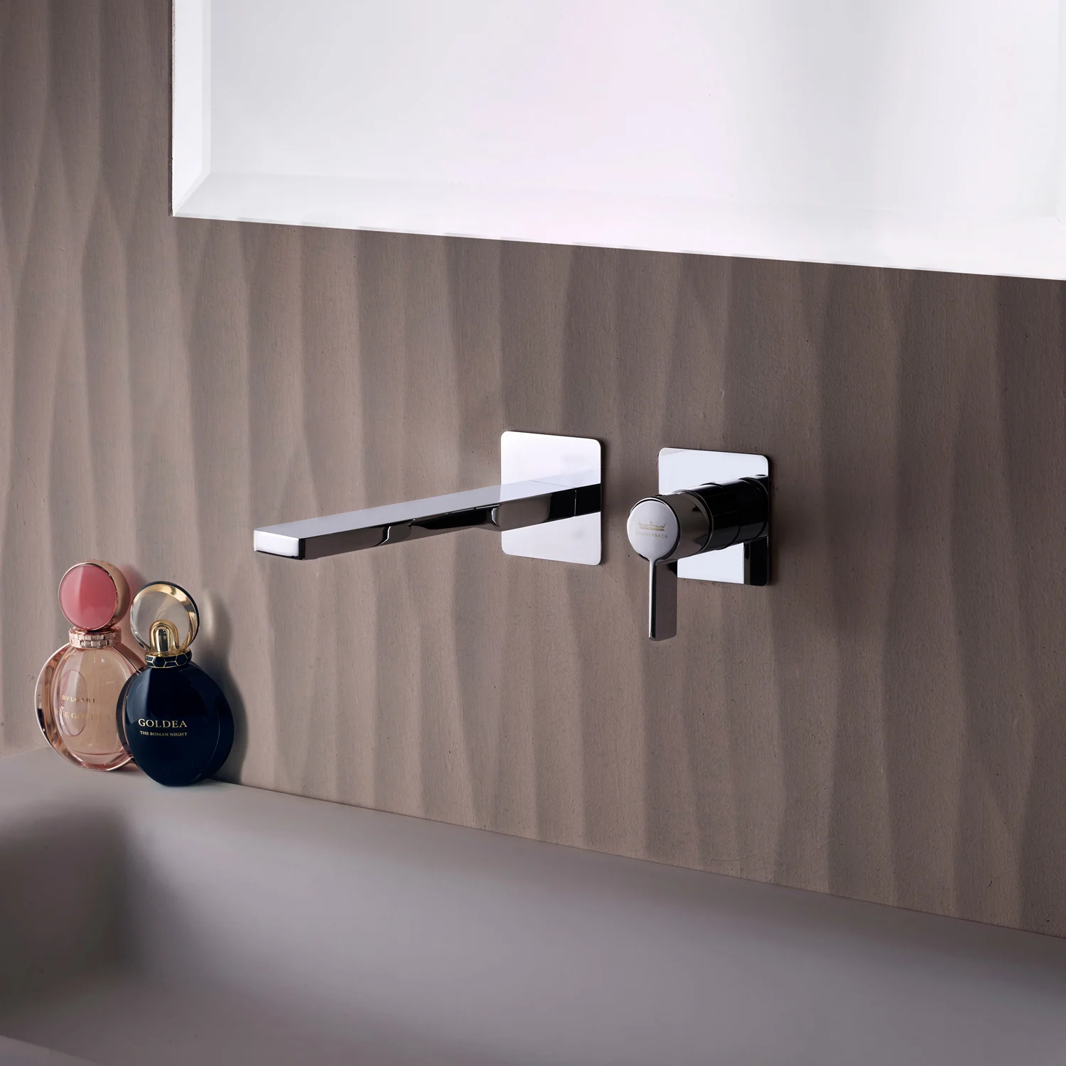 Kronenbach Krona 2.0 Waschtisch-Wandarmatur Ausladung 24 cm inkl. Grundkörper Bild 4