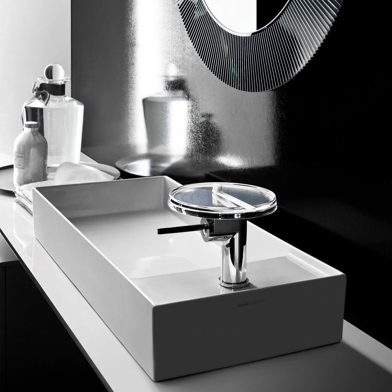 LAUFEN Kartell Einhebel-Waschtischmischer mit Deko-Disc, ohne Ablaufventil Bild 4