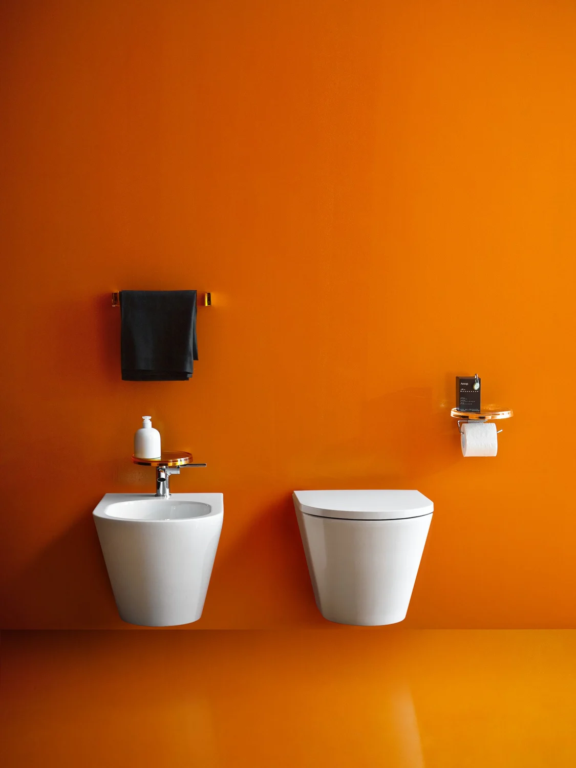 LAUFEN Kartell Wandbidet mit 1 Hahnloch Bild 4