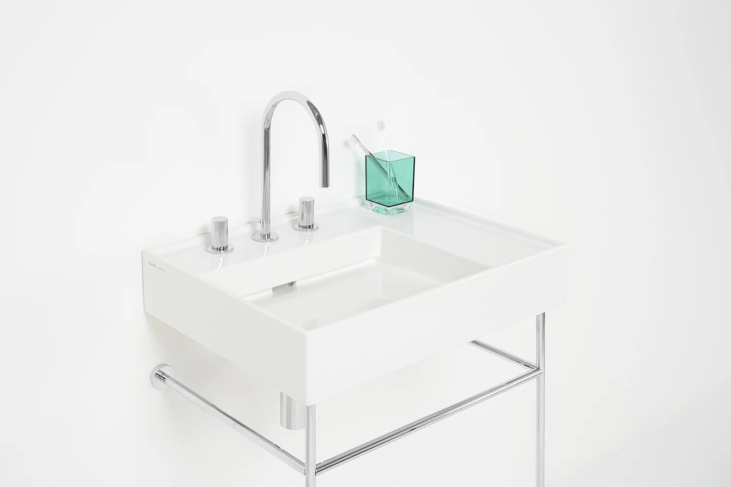 LAUFEN Kartell Waschtisch 60 x 46 cm, mit Ablage rechts, mit 3 Hahnlöchern Bild 3