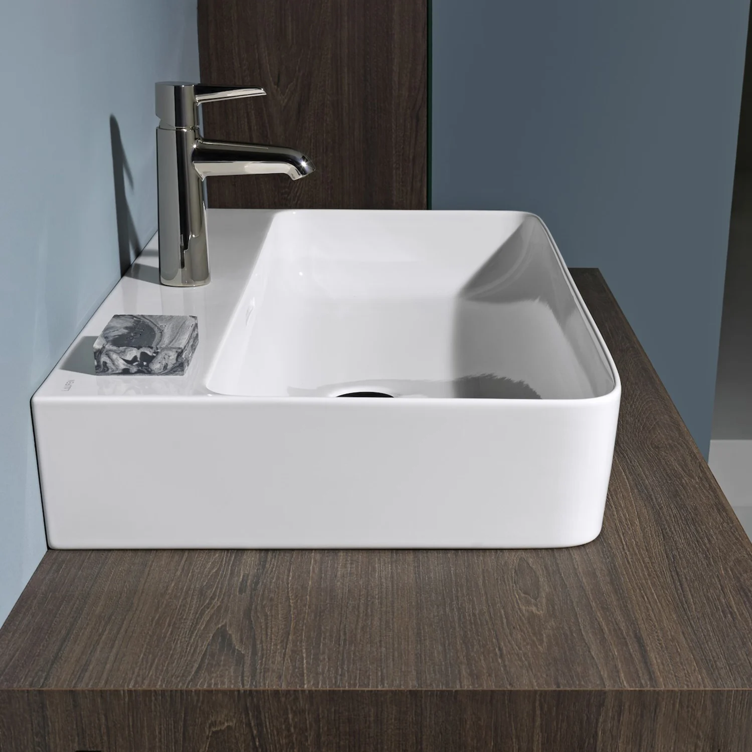 LAUFEN Val Aufsatzwaschtisch 60 x 42 cm mit 1 Hahnloch, mit Überlauf Bild 4