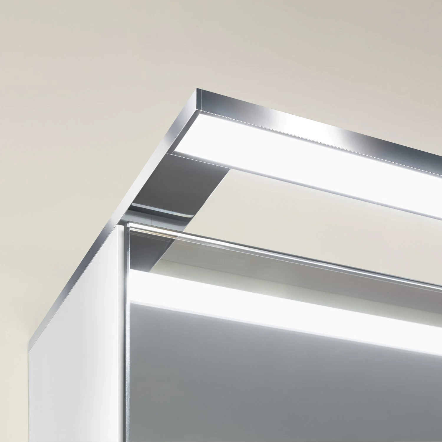 Sanipa Reflection Spiegelschrank MALTE 80 mit LED-Aufsatzleuchte Bild 8