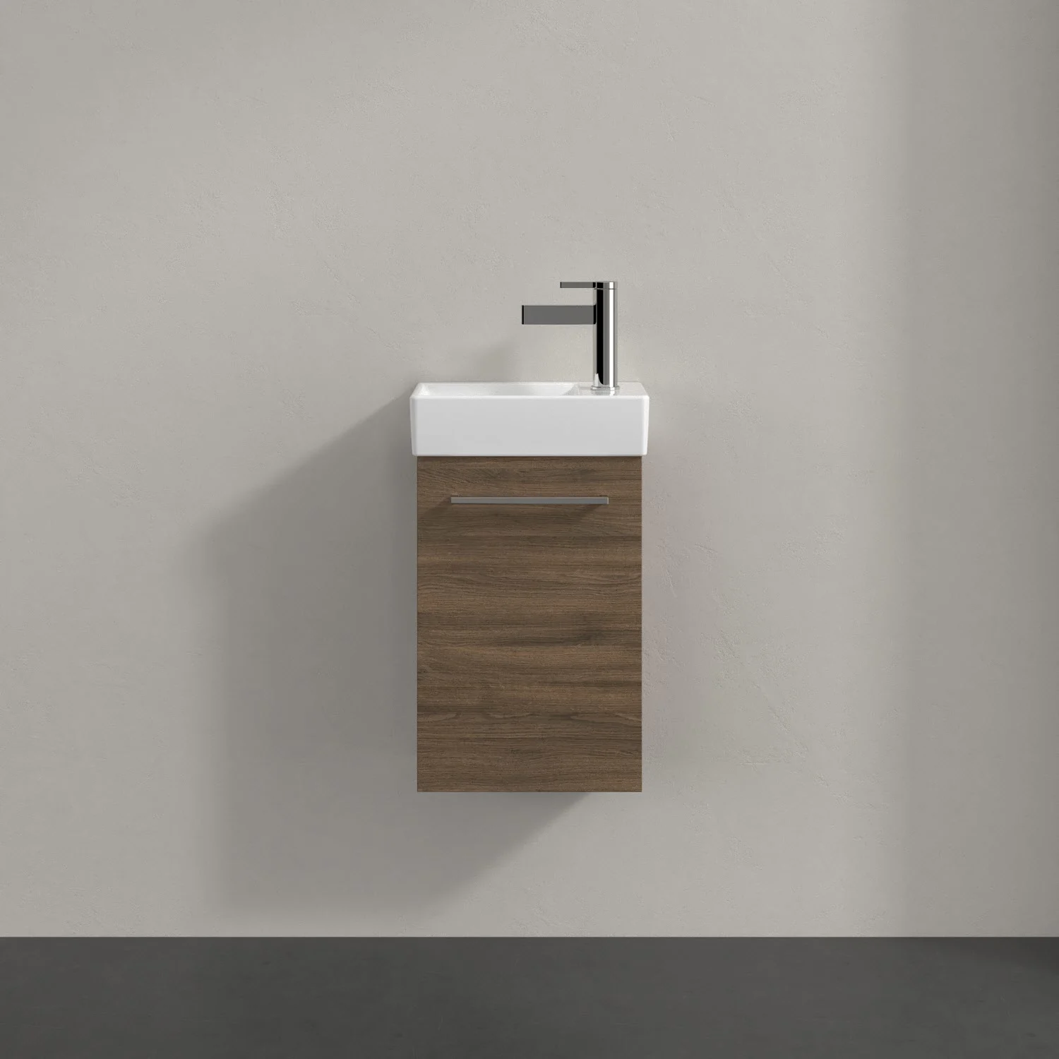 Mała umywalka z drewnianą szafką w łazience, Villeroy & Boch