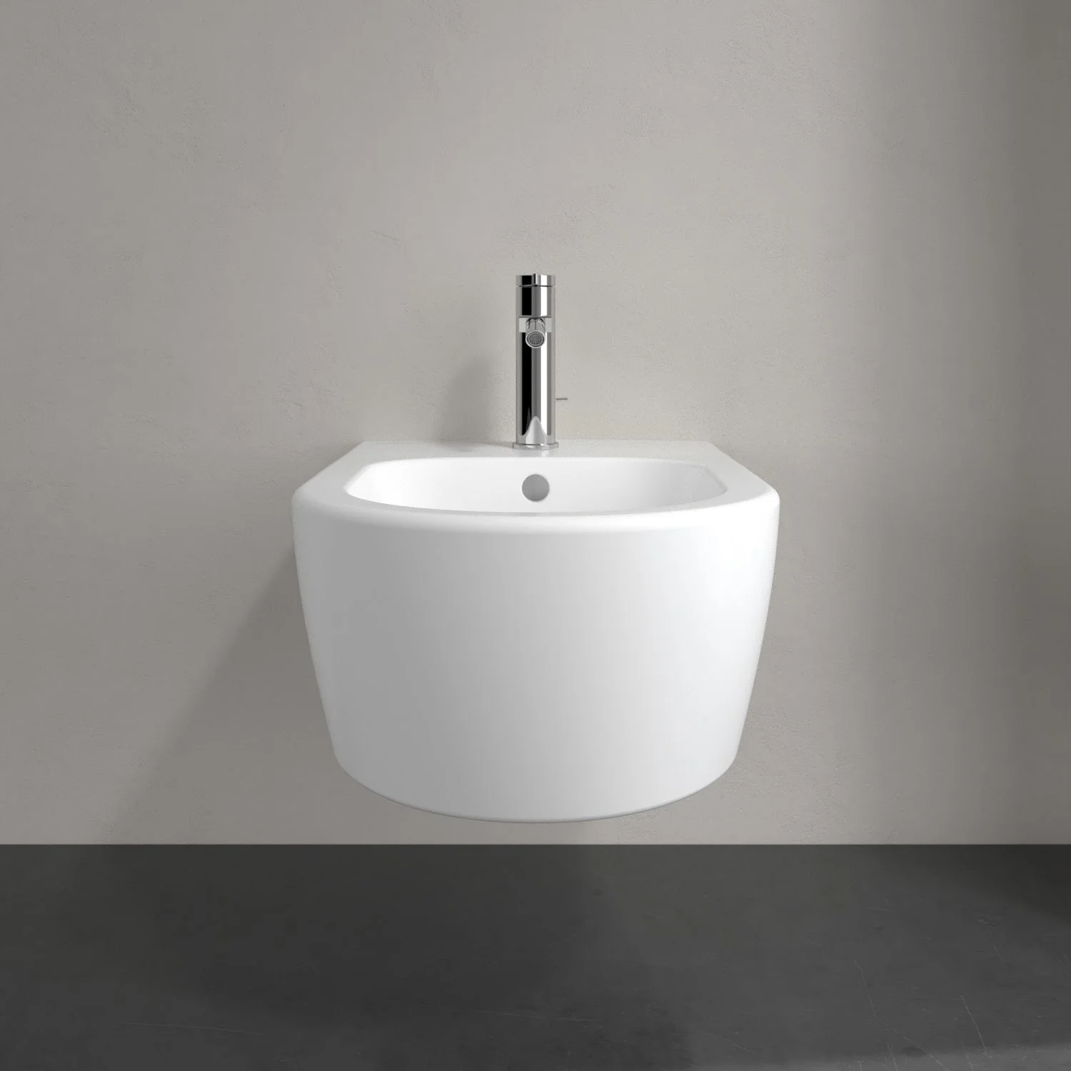 Bidet ścienny zbliżenie w łazience, Villeroy & Boch