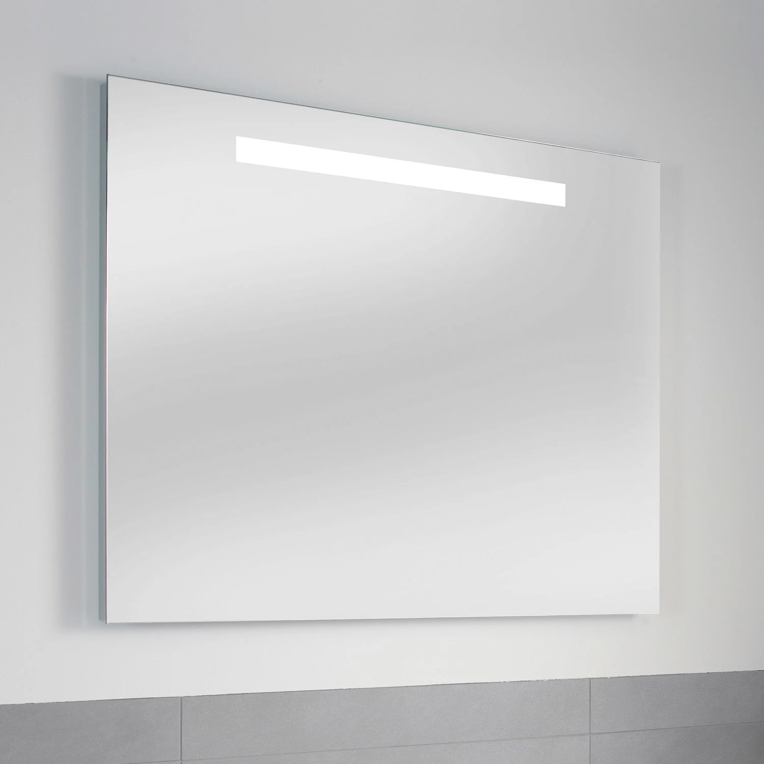 Villeroy & Boch More To See One LED Badspiegel 80 x 60 cm mit stilvoller Beleuchtung