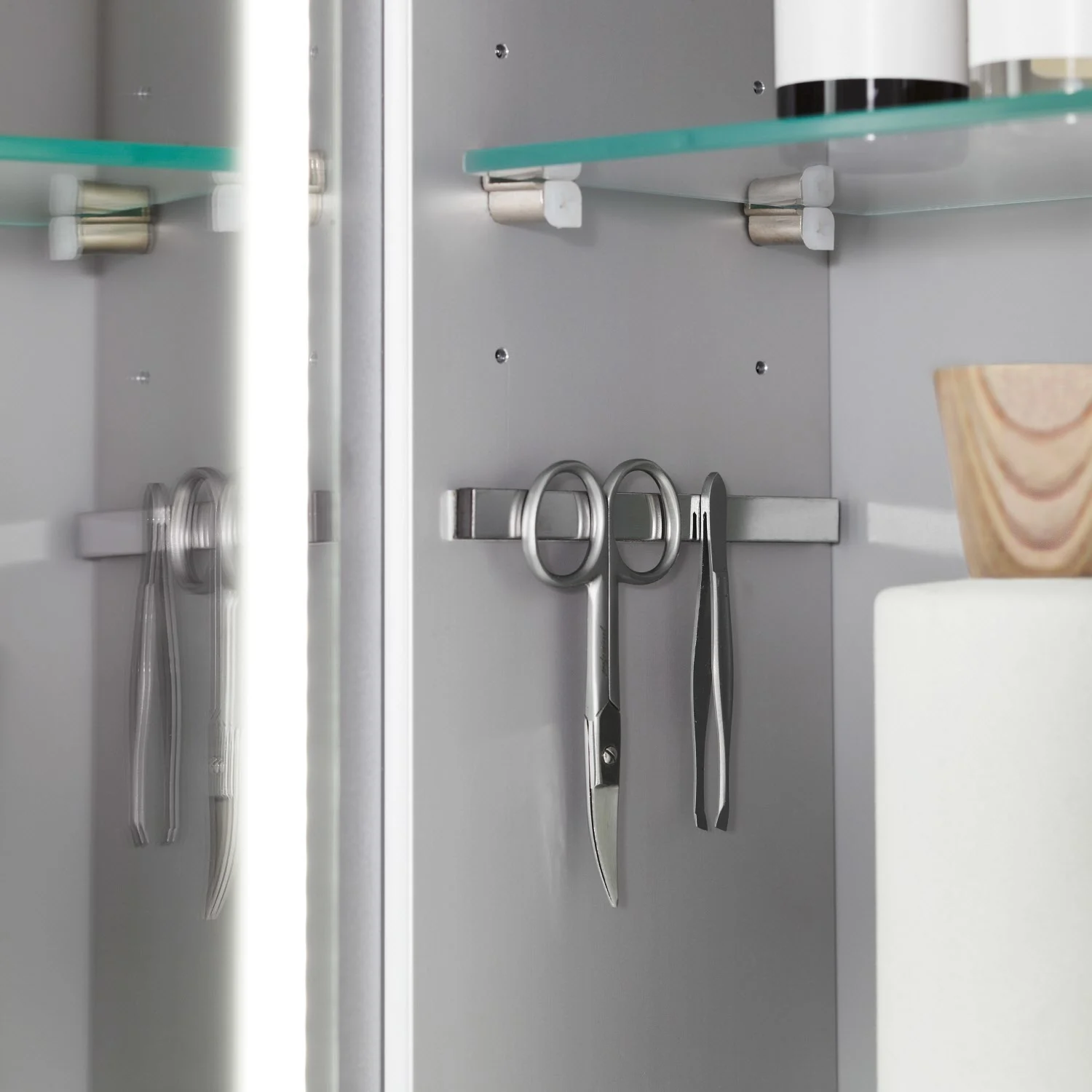 Villeroy & Boch My View 14 Spiegelschrank 130 x 75 x 17,3 cm mit LED Beleuchtung Bild 7