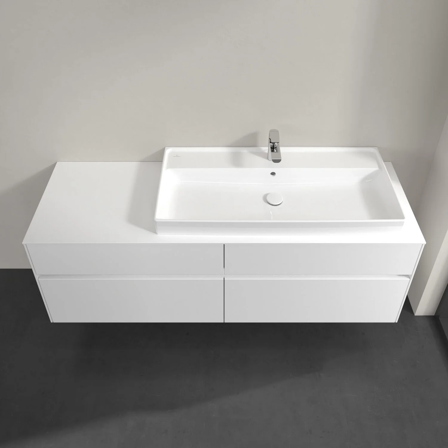 Umywalka z białą szafką z bliska, Villeroy & Boch