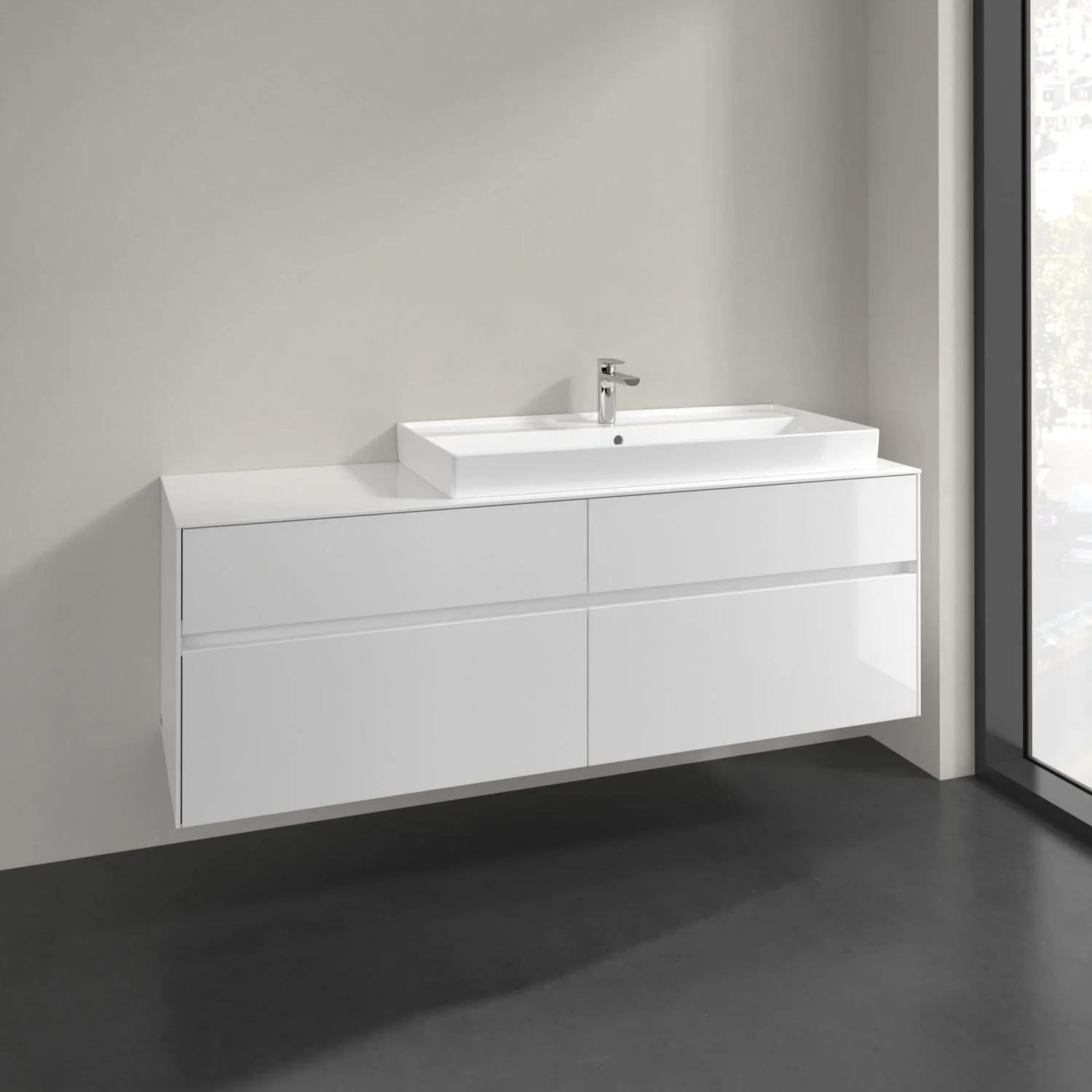 Biała szafka pod umywalkę widok z przodu, Villeroy & Boch