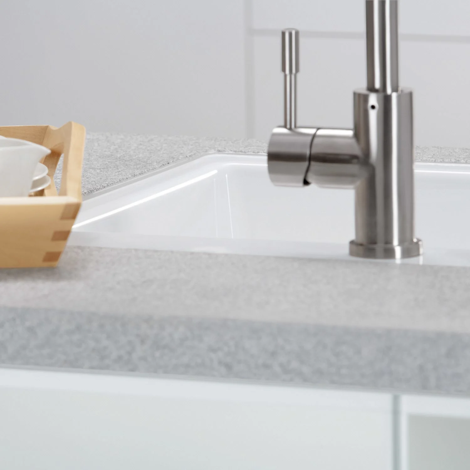 Zbliżenie zainstalowanego zlewu, Villeroy & Boch