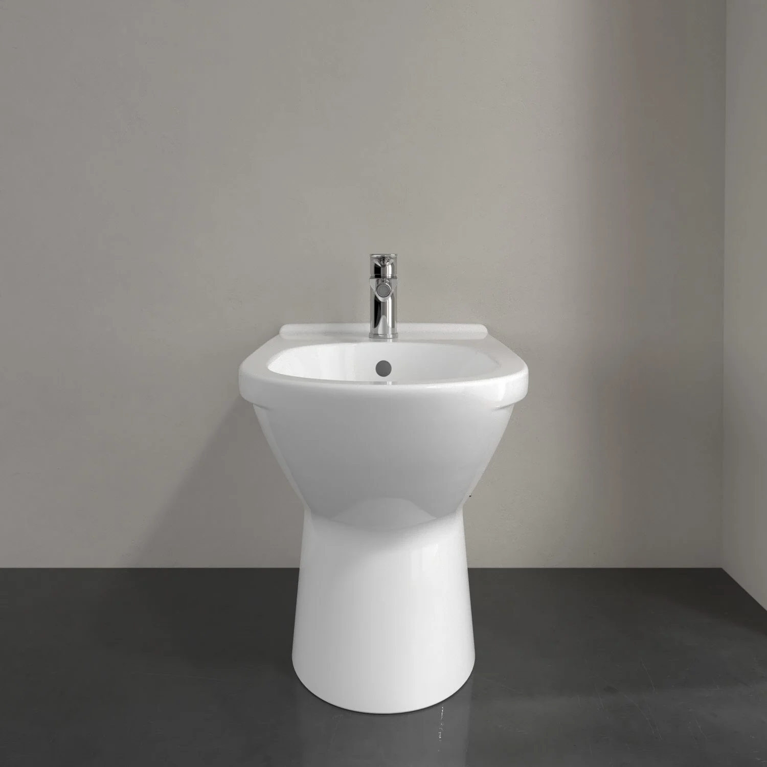 Bidet stojący z bliska na szarym tle, Villeroy & Boch