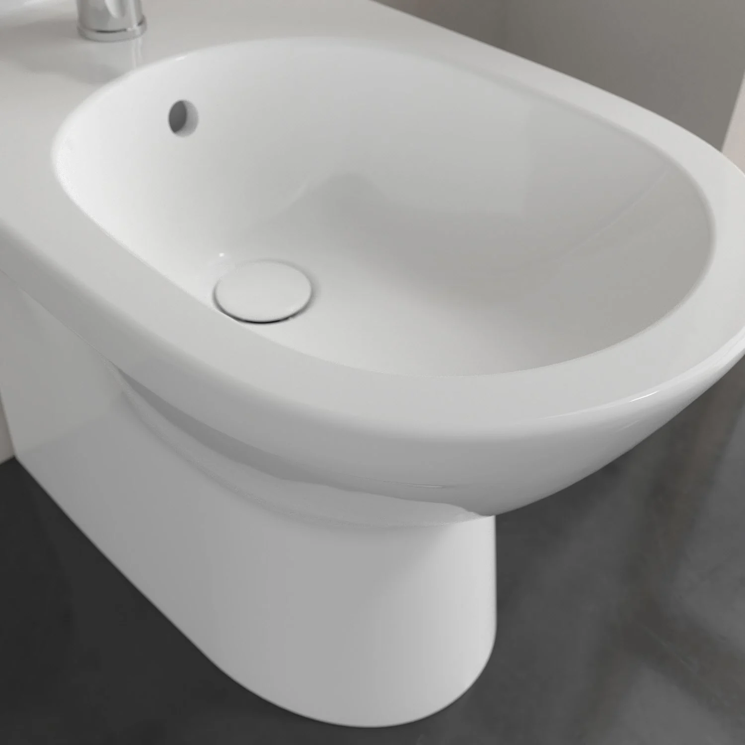 Zbliżenie białego bidetu stojącego w łazience, Villeroy & Boch