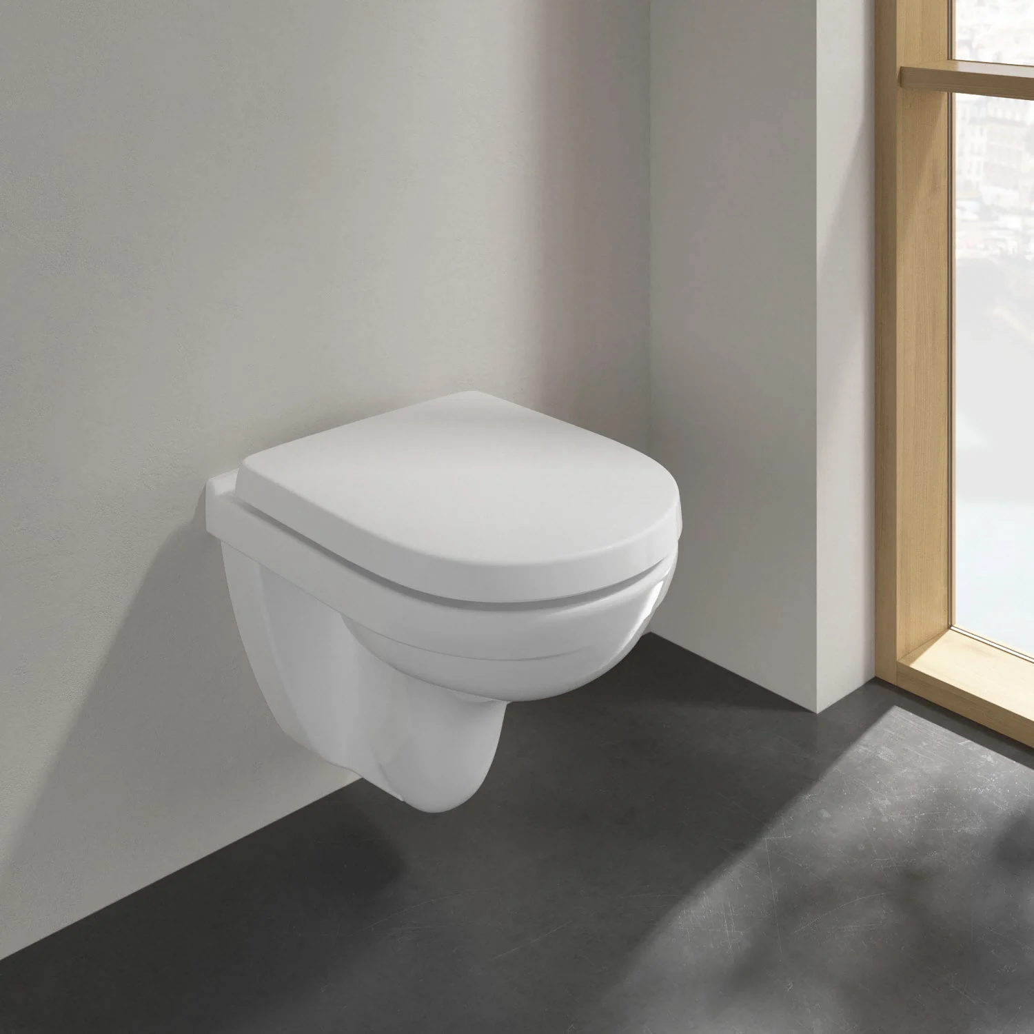 Wisząca toaleta z zamkniętą pokrywą, Villeroy & Boch
