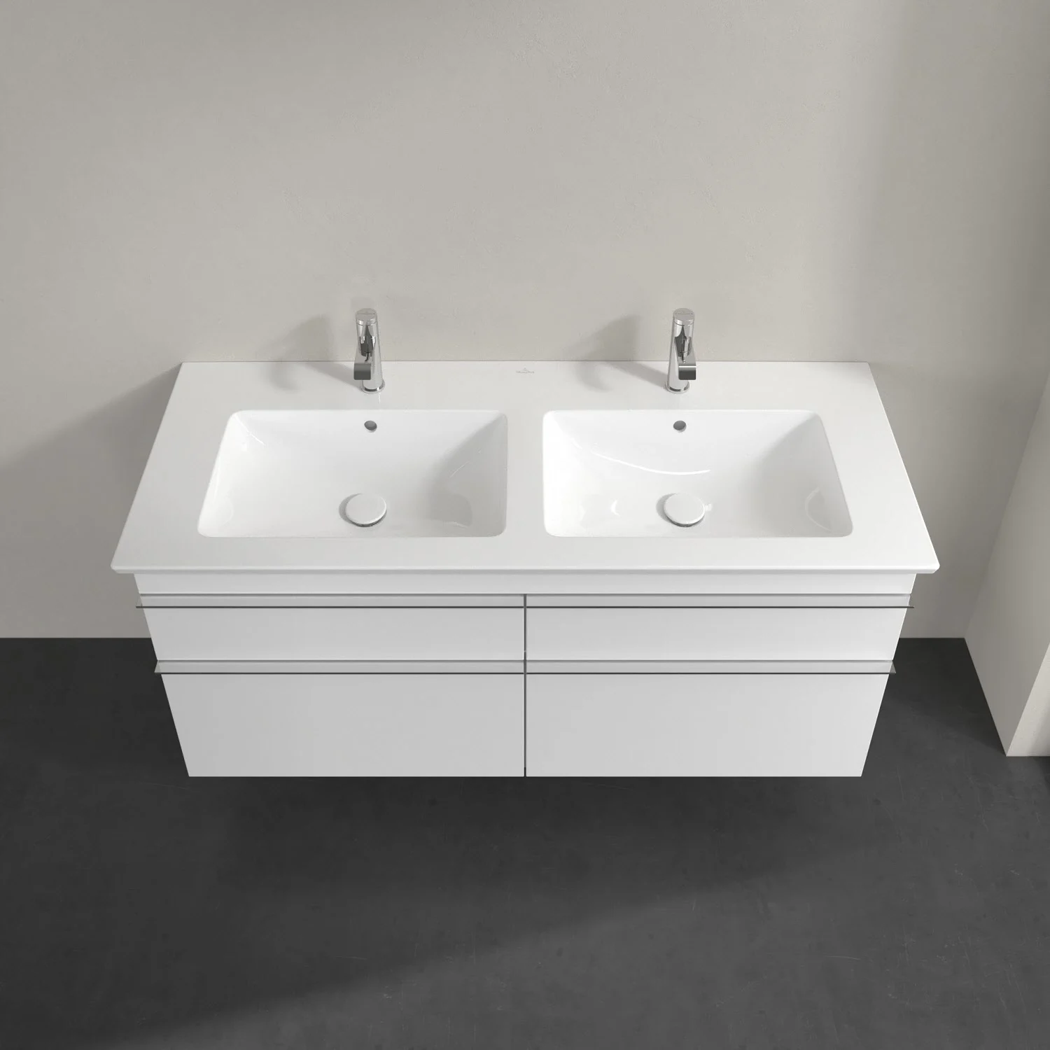 Biała szafka podumywalkowa z podwójną umywalką, Villeroy & Boch