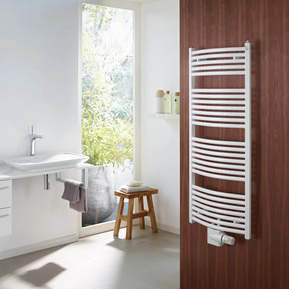 Zehnder Zeno Bow ZNT-150-060-05 Badheizkörper 59,5 x 150,8 cm, mit Mittelanschluss