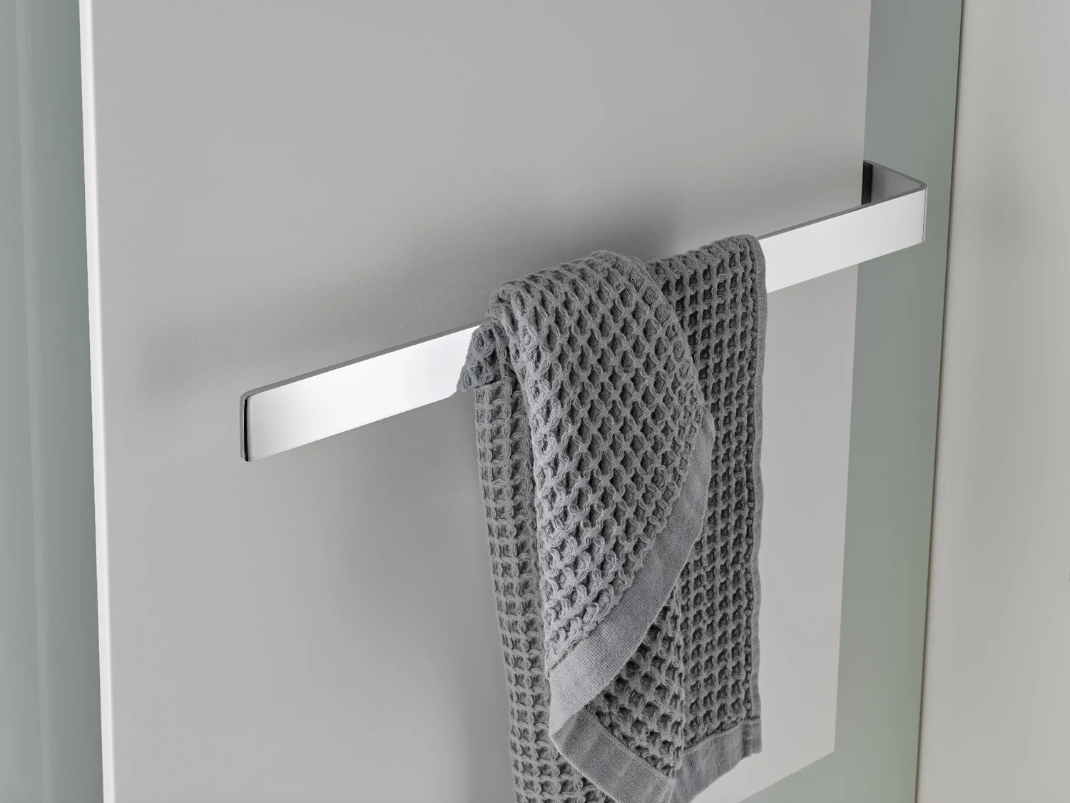 HSK Retango Infrarot-Designheizkörper Metallfront 60 x 120 cm Bild 3