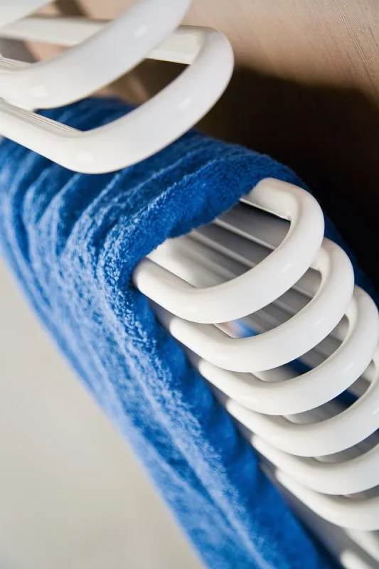 HSK Badheizkörper Premium 60 x 177,5 cm Mittelanschluss versetzt Bild 2