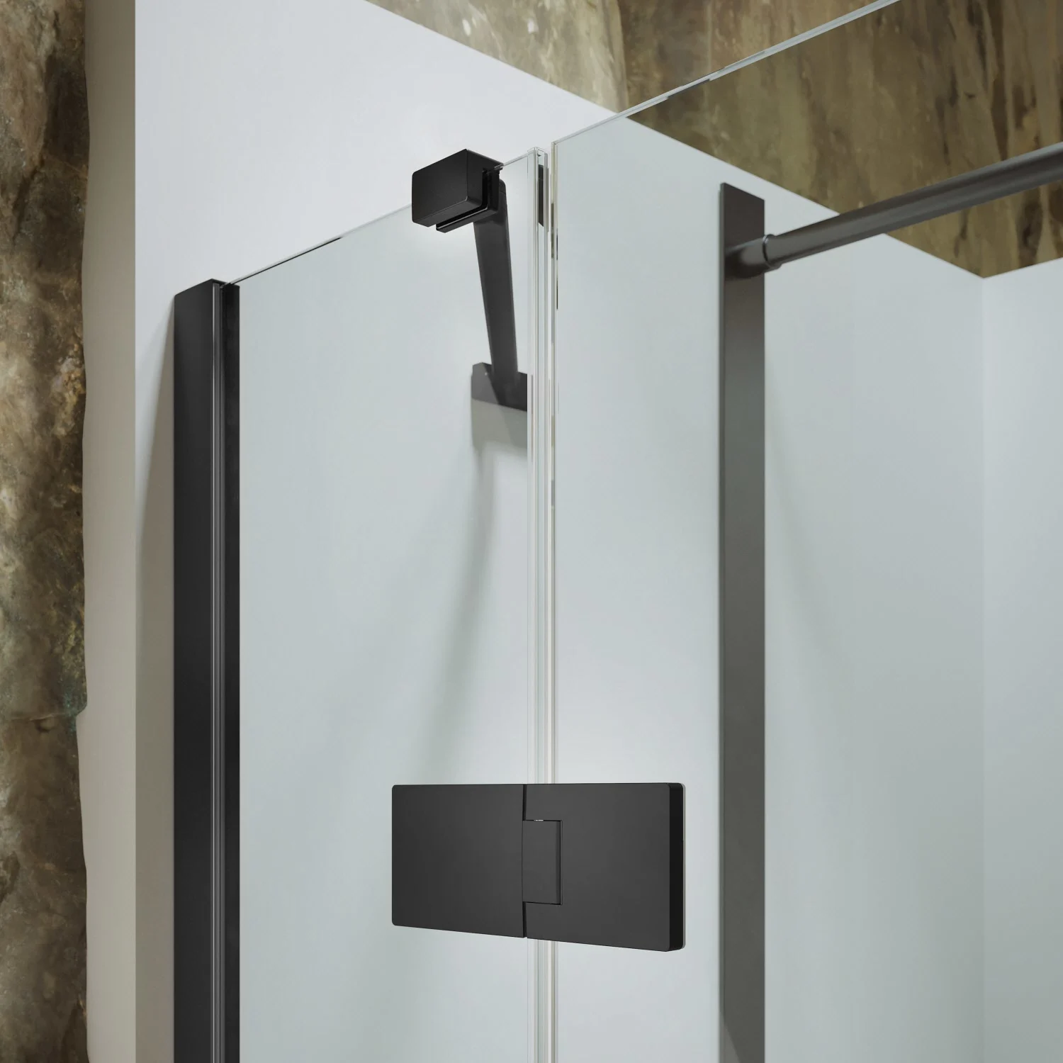 HÜPPE Solva teilgerahmt Badewannenabtrennung 1-teilig mit Festteil 120,1-150 x 120-200 cm, Glas ohne Anti-Plaque, Linksbefestigung Bild 2