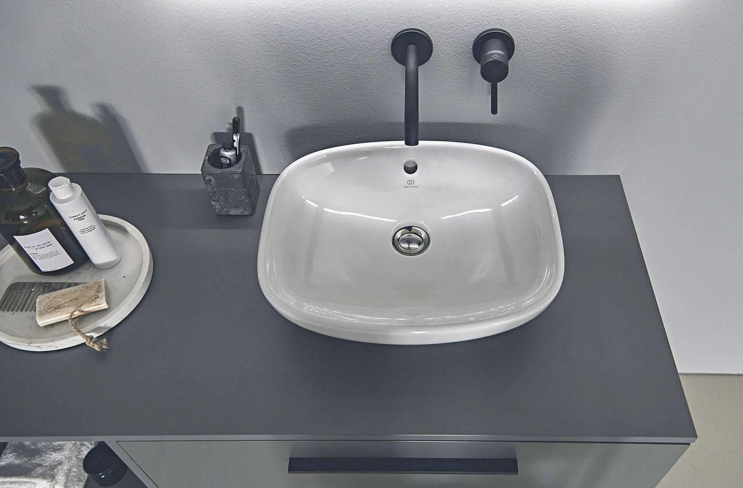 Ideal Standard Ceraline Wandwaschtischarmatur Unterputz Bild 6