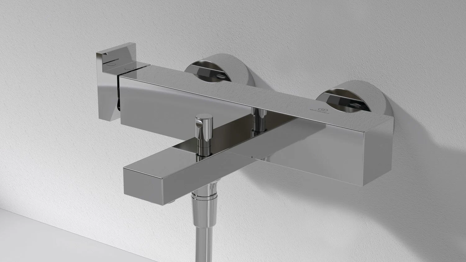Chromowana bateria wannowa zamontowana na ścianie, Ideal Standard