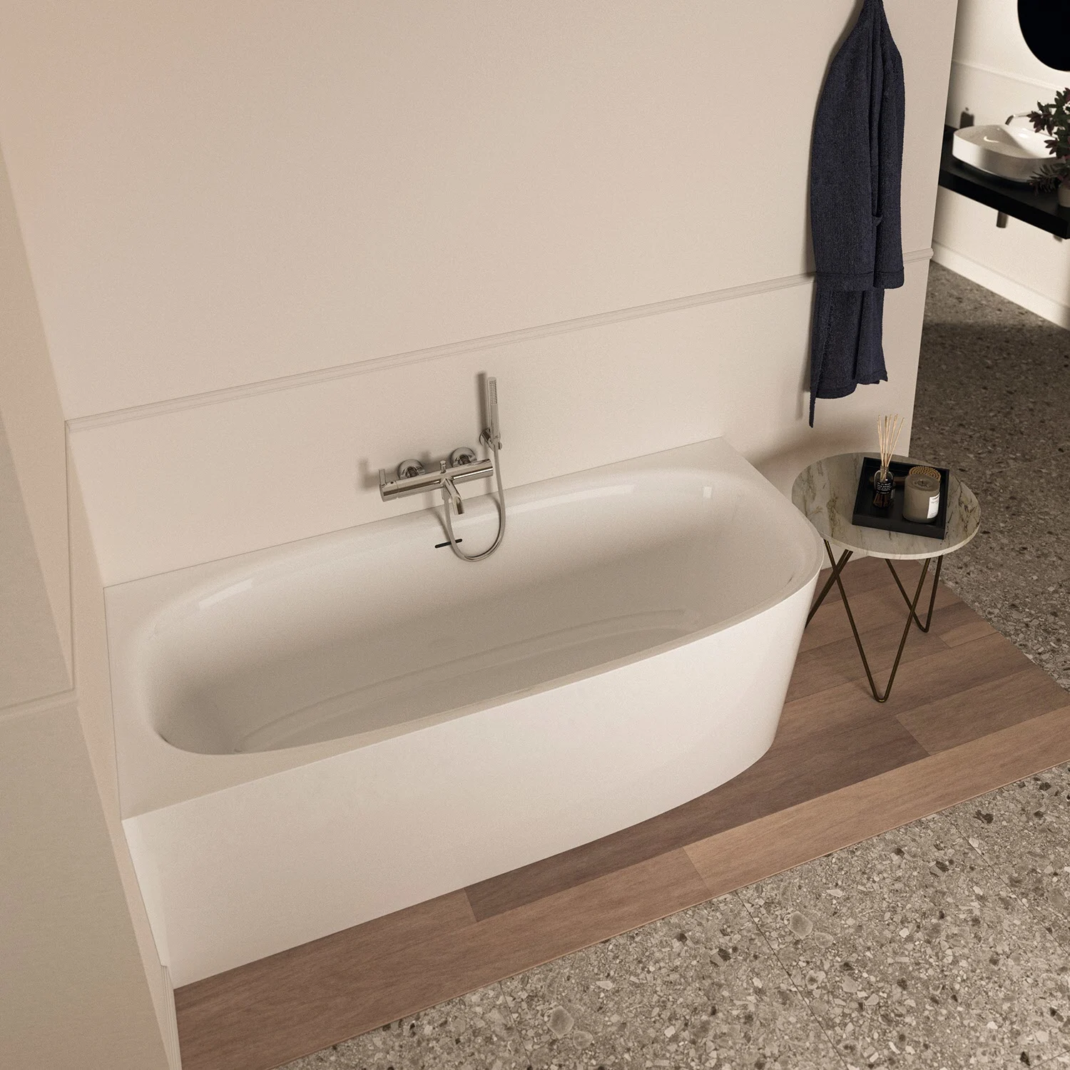 Biała wanna w nowoczesnej łazience, Ideal Standard