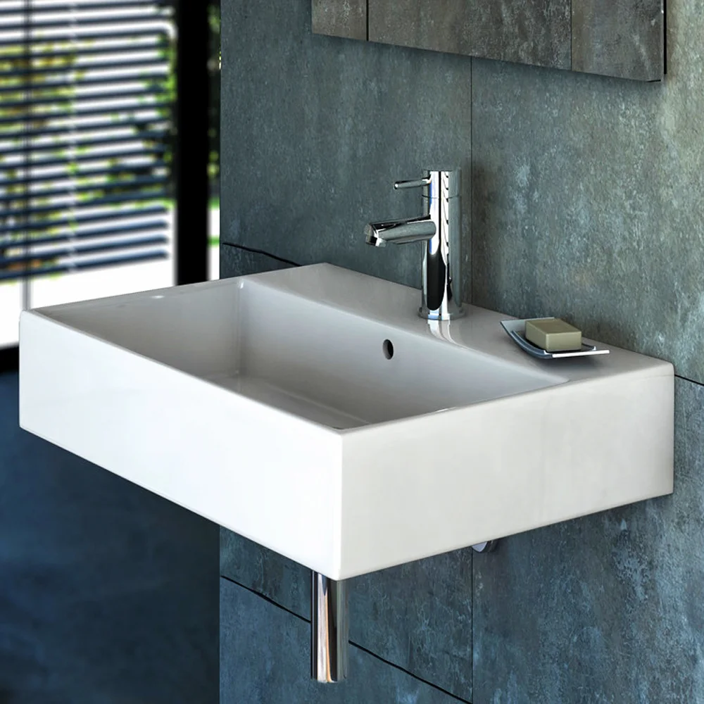 Umywalka z baterią w łazience, Ideal Standard