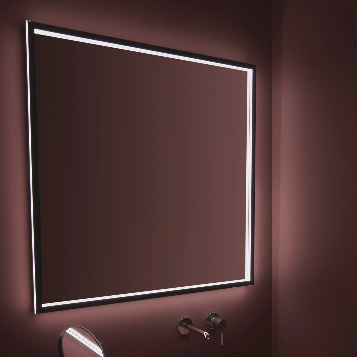 Ideal Standard Badspiegel Conca quadratisch 100 cm mit Beleuchtung und schwarzem Rahmen Bild 7