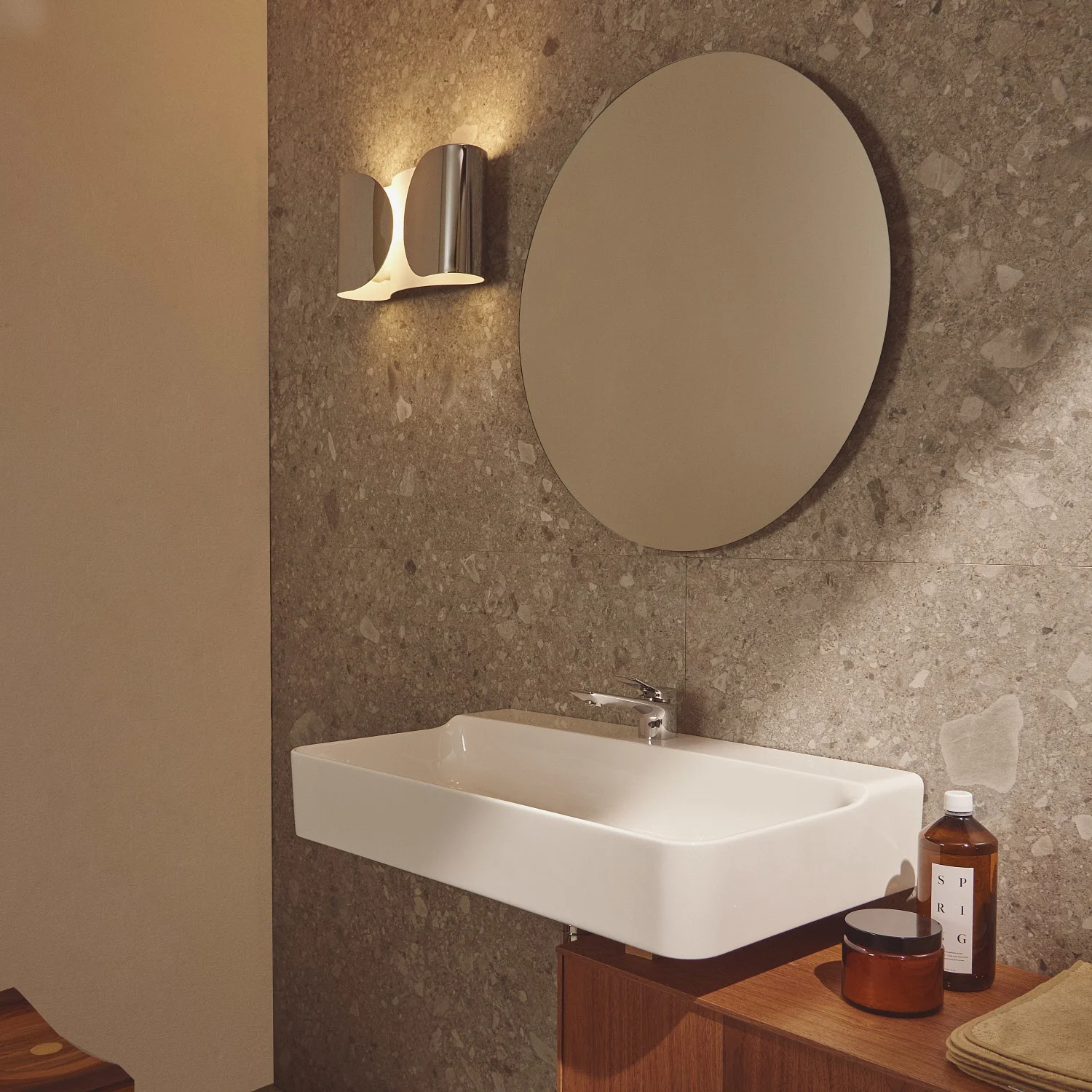 Ideal Standard Conca Badspiegel rund 60 cm mit Ambientebeleuchtung in Aluminium-Optik Bild 4