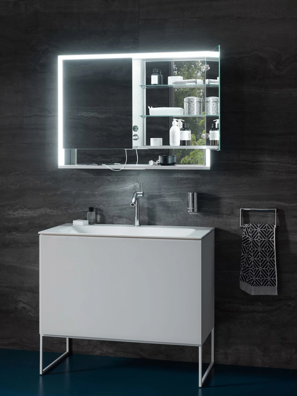 Keuco Royal Lumos Aufputz-Spiegelschrank 100 x 73,5 cm mit LED-Beleuchtung und Spiegelheizung, 2 Türen Bild 10