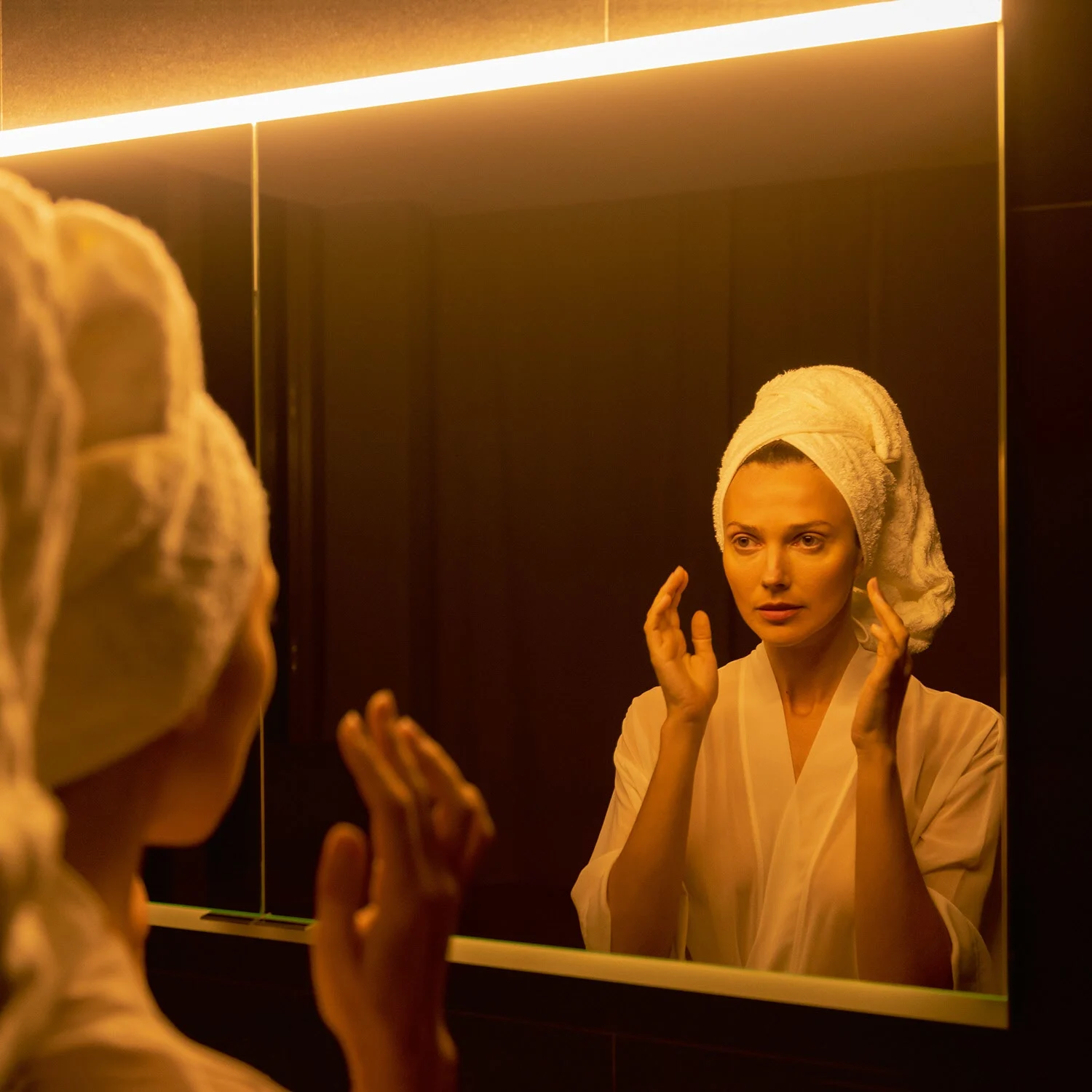 Keuco Royal P94 Unterputz-Spiegelschrank 2-türig 120 x 10,7 cm, mit LED-Beleuchtung Bild 13