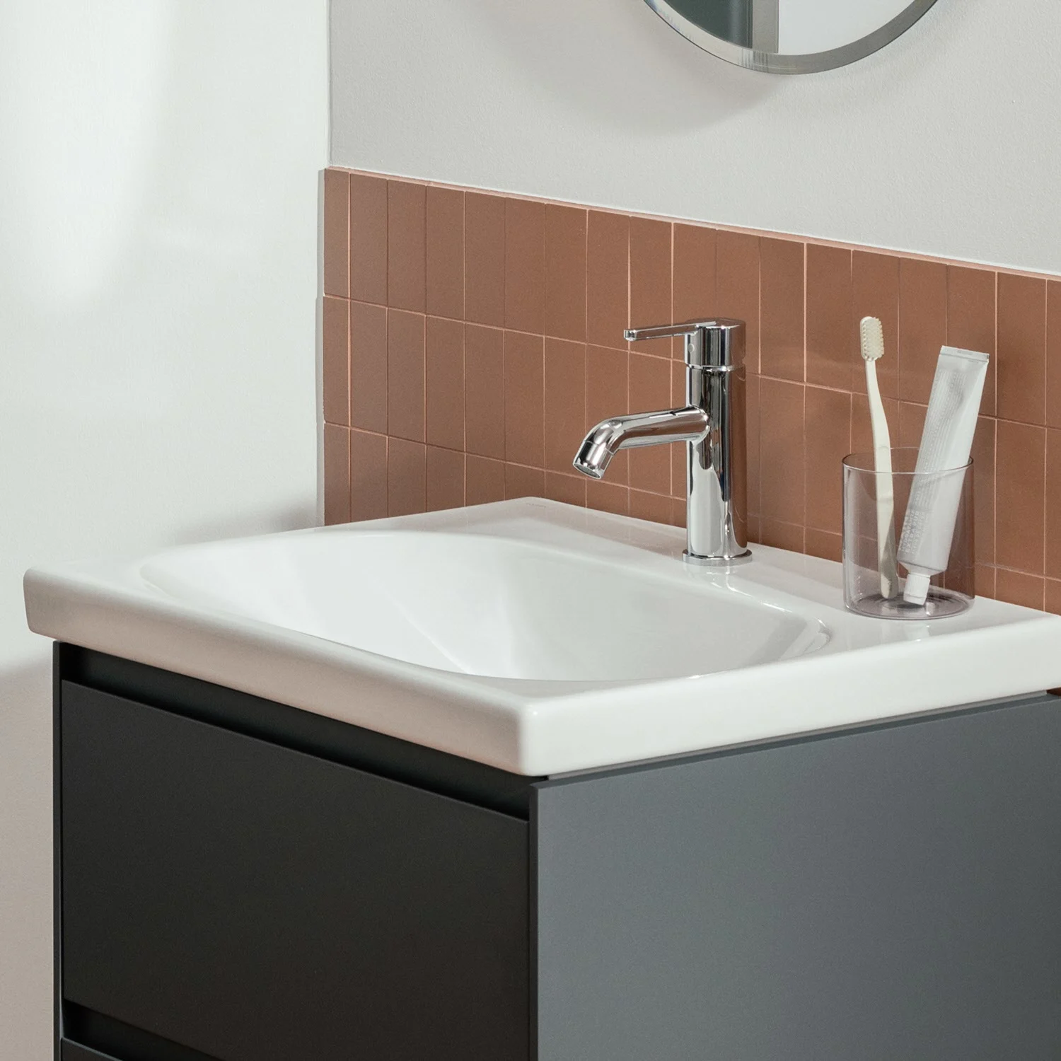 LAUFEN LUA Waschtisch 55 x 46 cm mit Hahnloch, ohne Überlauf Bild 2