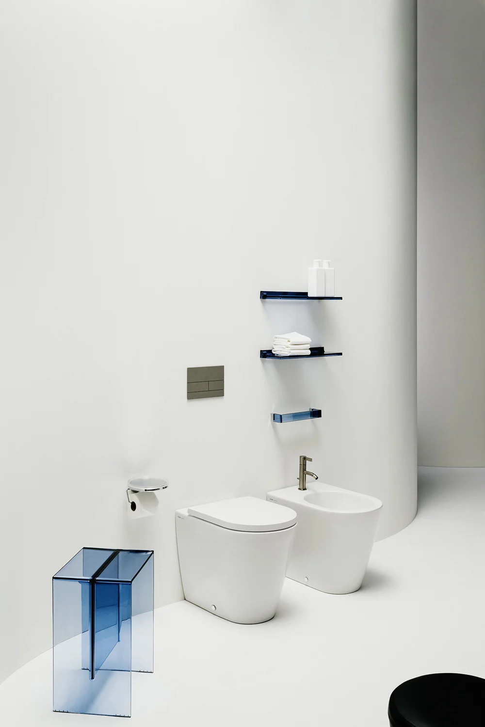 LAUFEN Kartell WC-Sitz mit Deckel und Absenkautomatik, neu Bild 7