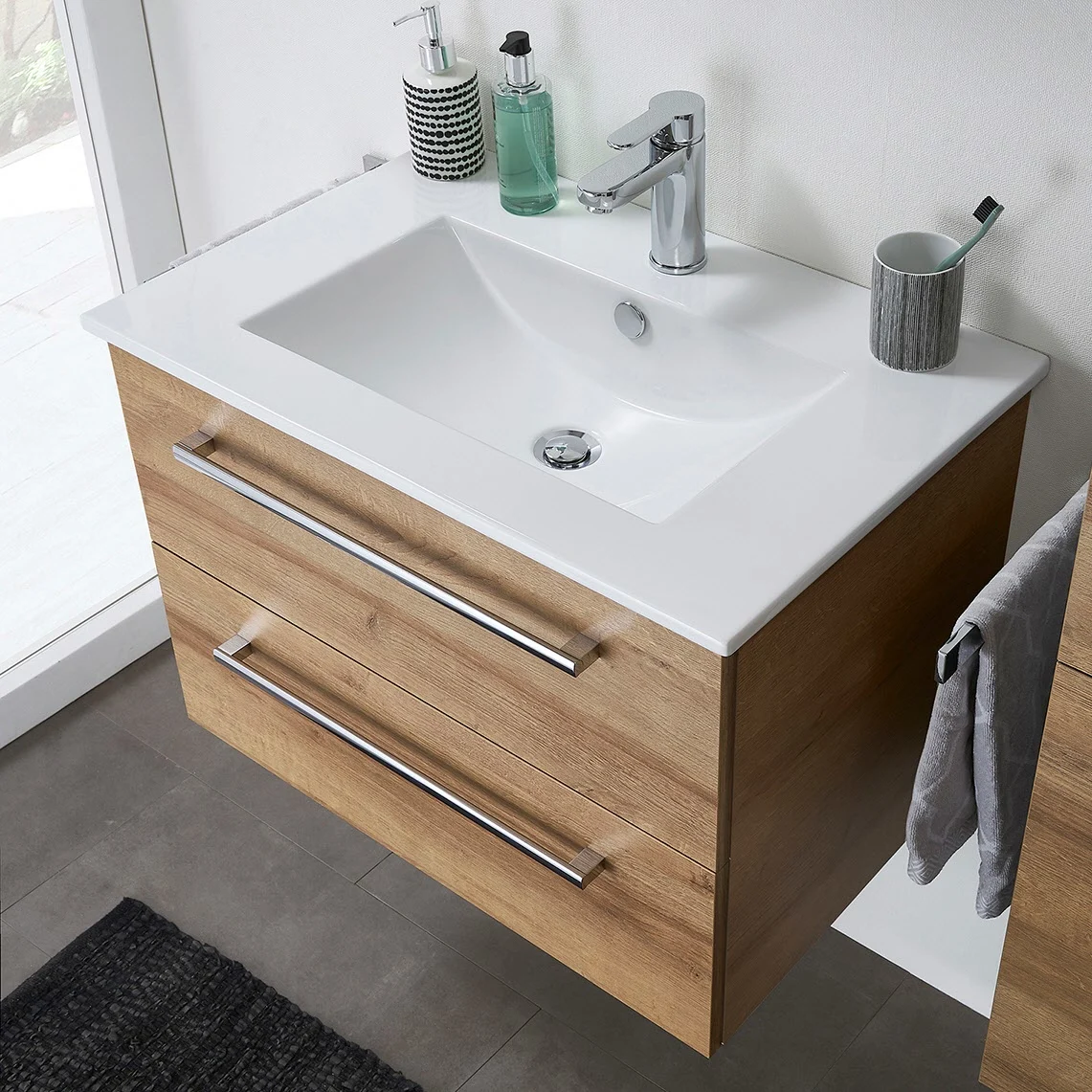 Steinkamp Life 2.0 Badmöbel Set 71 cm mit LED-Spiegelschrank Bild 4