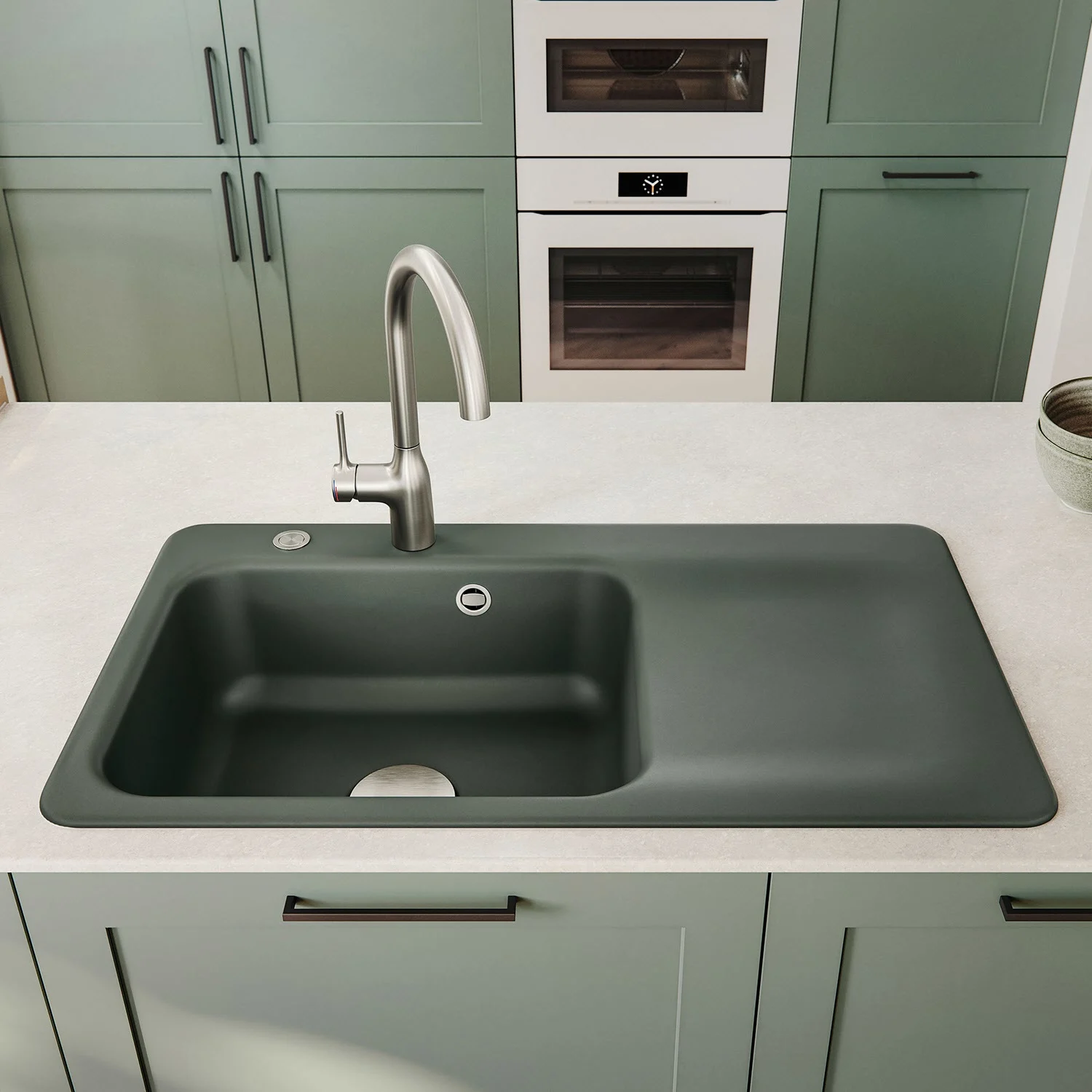 Zlewozmywak ceramiczny zainstalowany w nowoczesnej kuchni, Systemceram