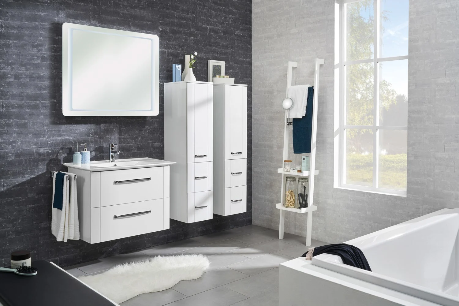Pelipal Serie 3006 Midischrank 30 x 38 x 130 cm mit 1 Drehtür, 2 Schubkästen Bild 5