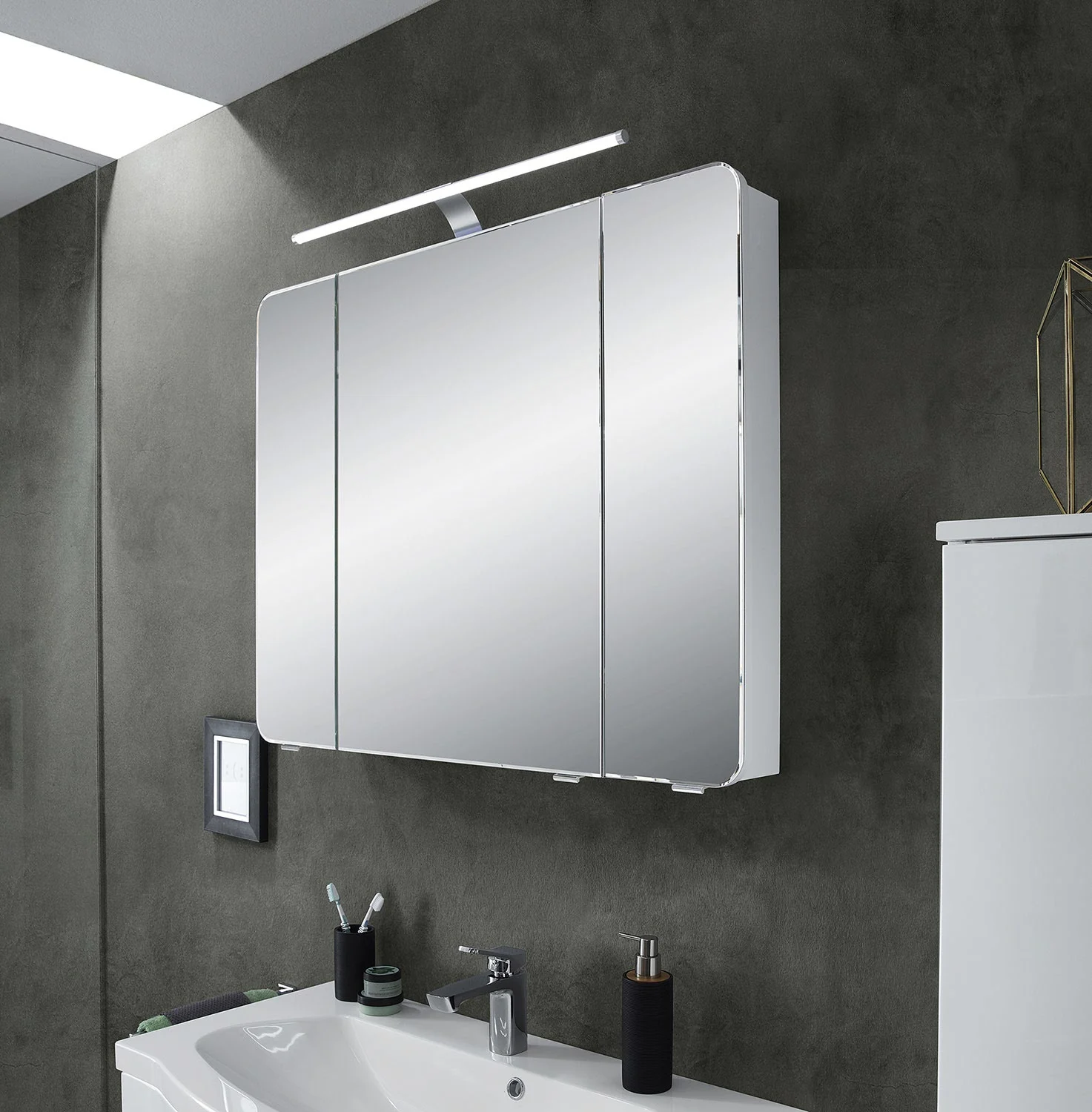 Pelipal Serie 4005 Spiegelschrank 90 cm mit LED-Aufsatzleuchte