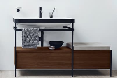 Waschtisch mit Untergestell